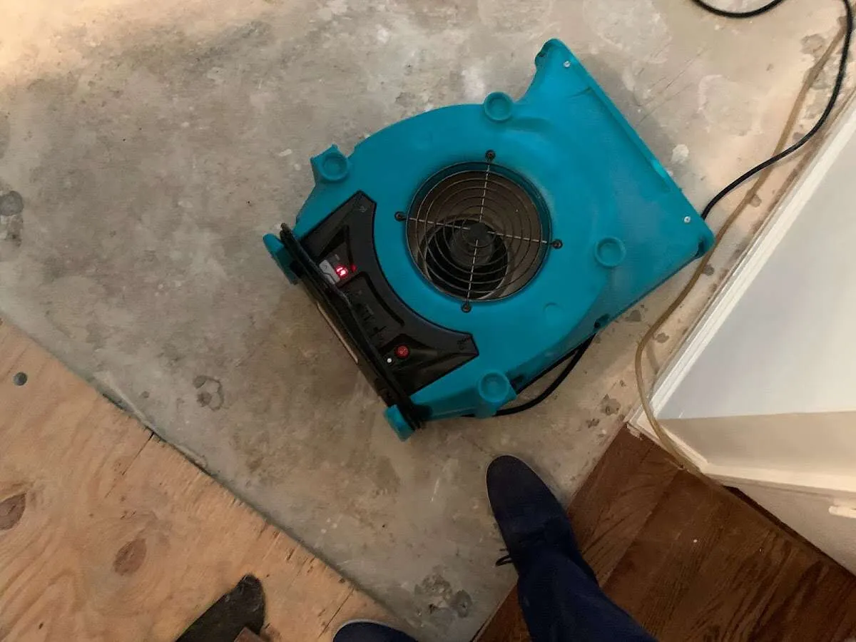 Air mover drying subfloor during Leak Detection & Repair in Healdsburg